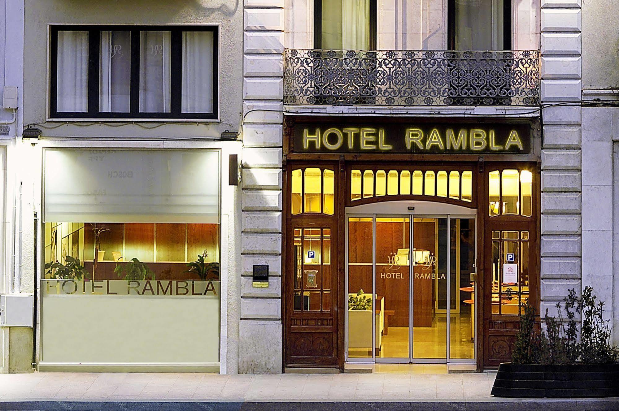 Hotel Rambla Figueres Экстерьер фото